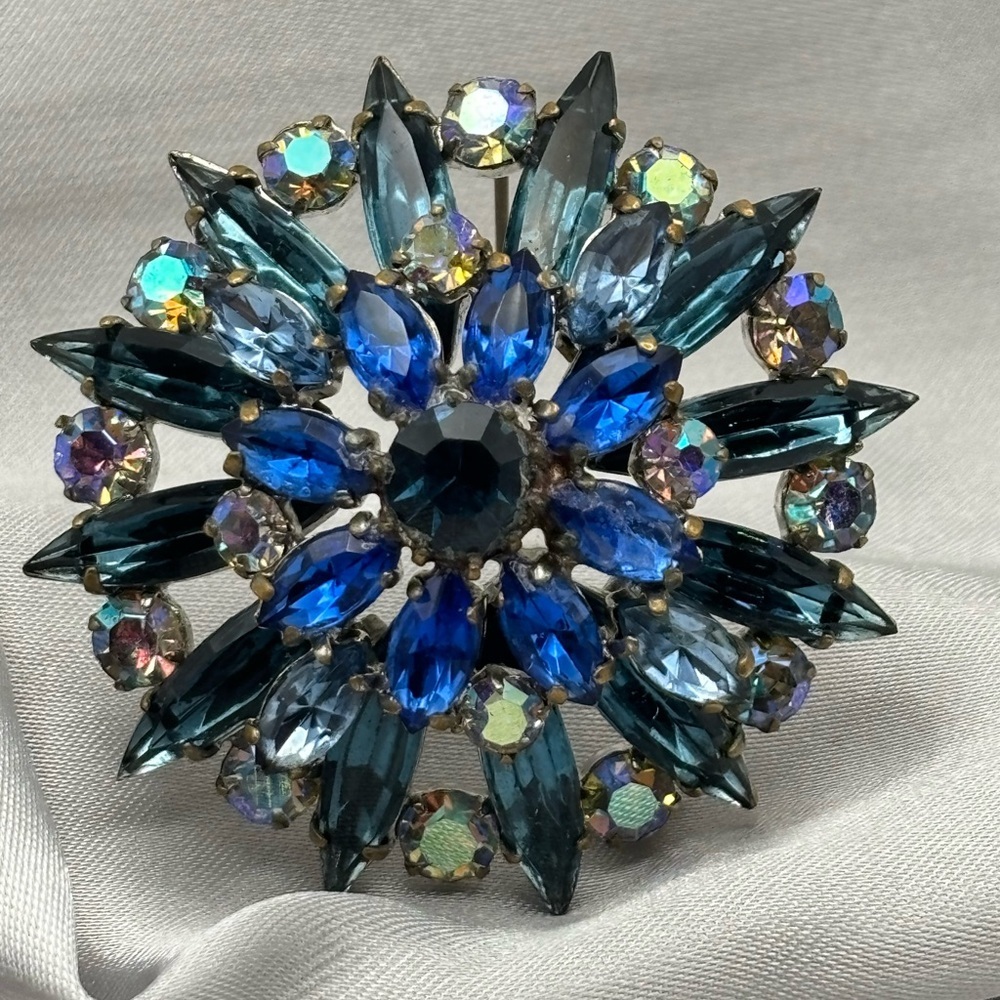 Vintage MCM Blue Rhinestone & Aurora Borealis Sunburst Brooch